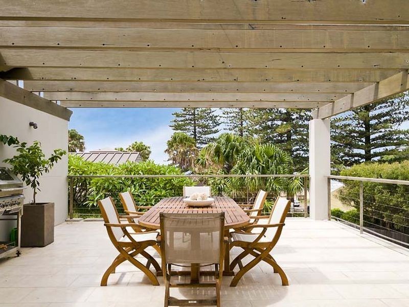 Villa 6/2 Ocean Place, Palm Beach NSW 2108