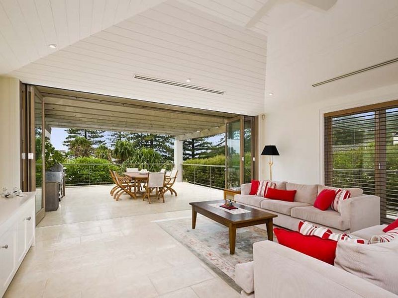 Villa 6/2 Ocean Place, Palm Beach NSW 2108