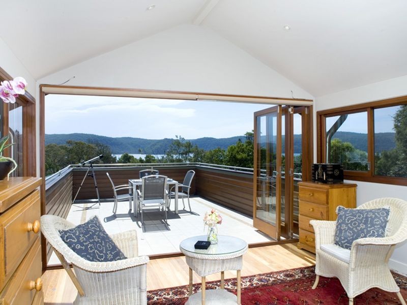 1064 Barrenjoey Road, Palm Beach NSW 2108