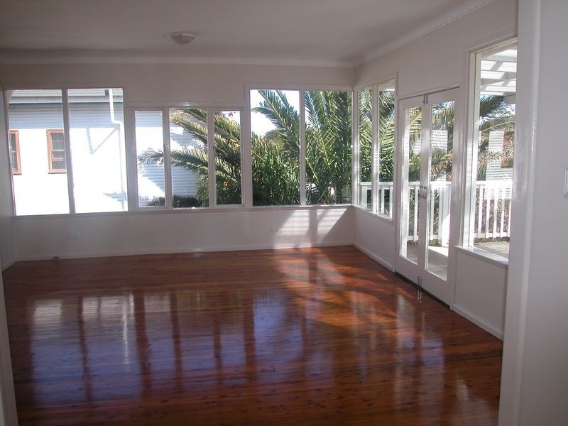 18 Watkins Road, Avalon NSW 2107