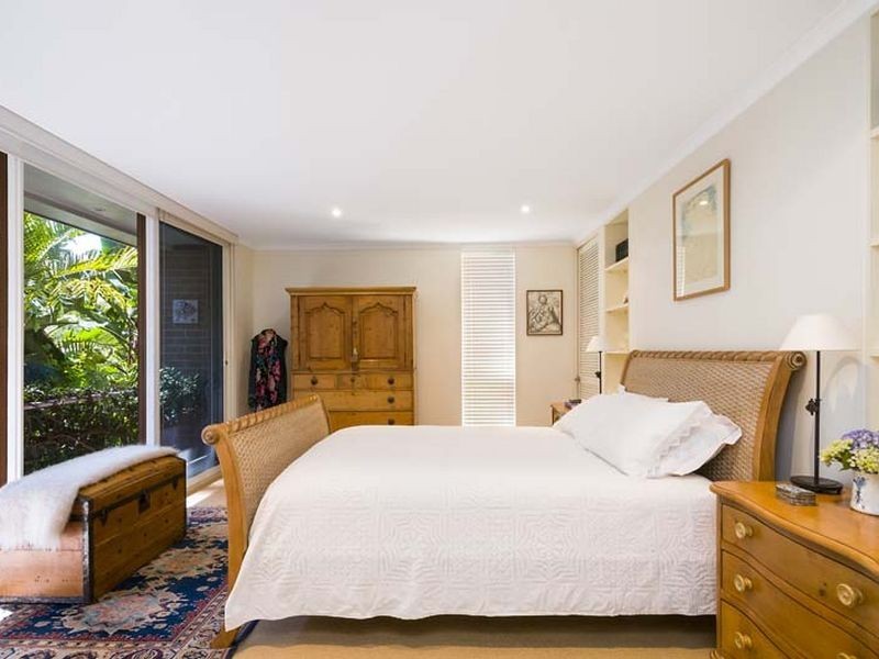 22 Paradise Avenue, Avalon NSW 2107