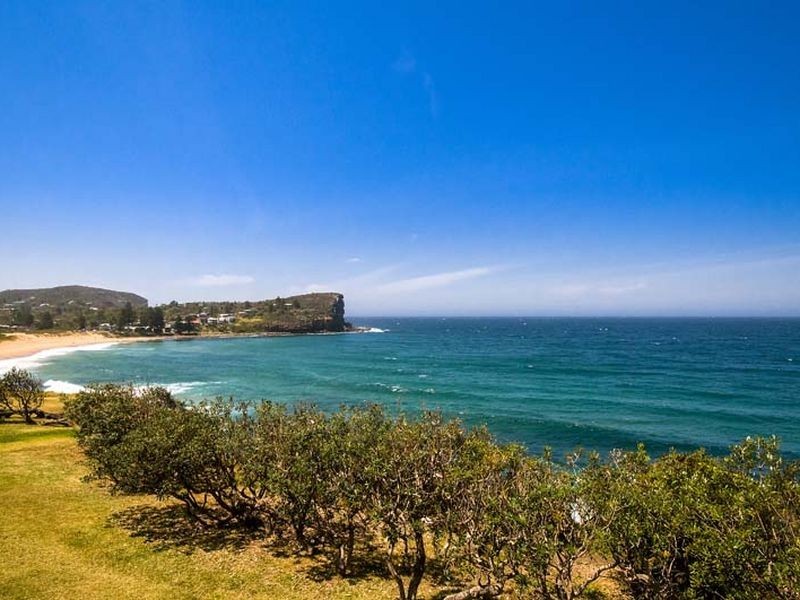 1 Surfside Avenue, Avalon NSW 2107