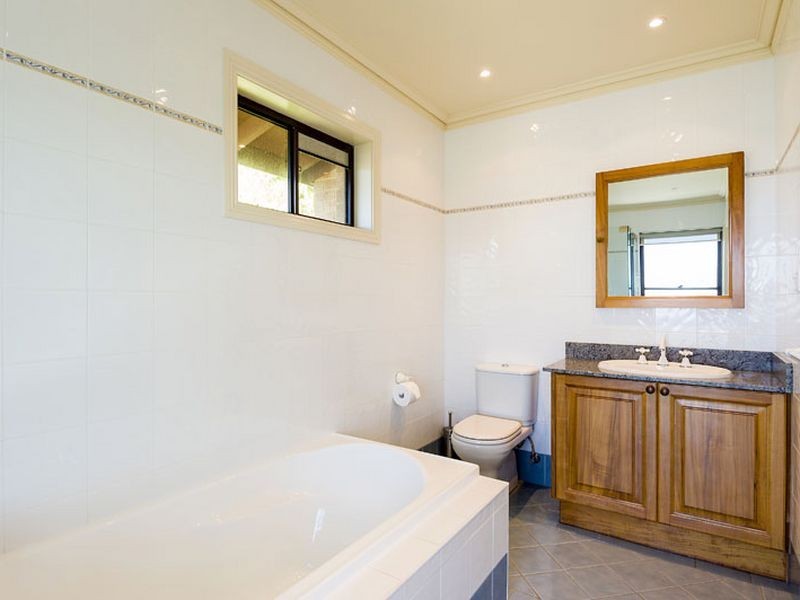 160 Whale Beach Road, Whale Beach NSW 2107
