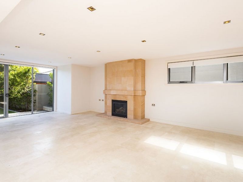 2/1070 Barrenjoey Road, Palm Beach NSW 2108