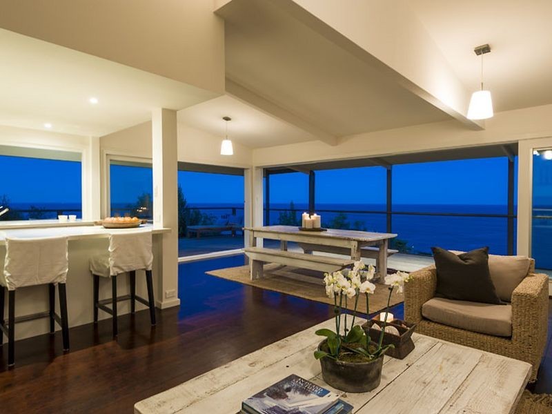 10 Norma Rd, Palm Beach NSW 2108