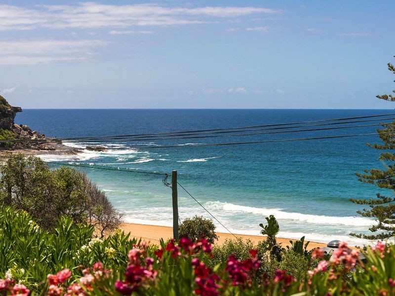 204 Whale Beach Road, Whale Beach NSW 2107