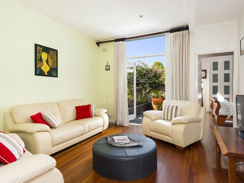 7 Ebor Road, Palm Beach NSW 2108