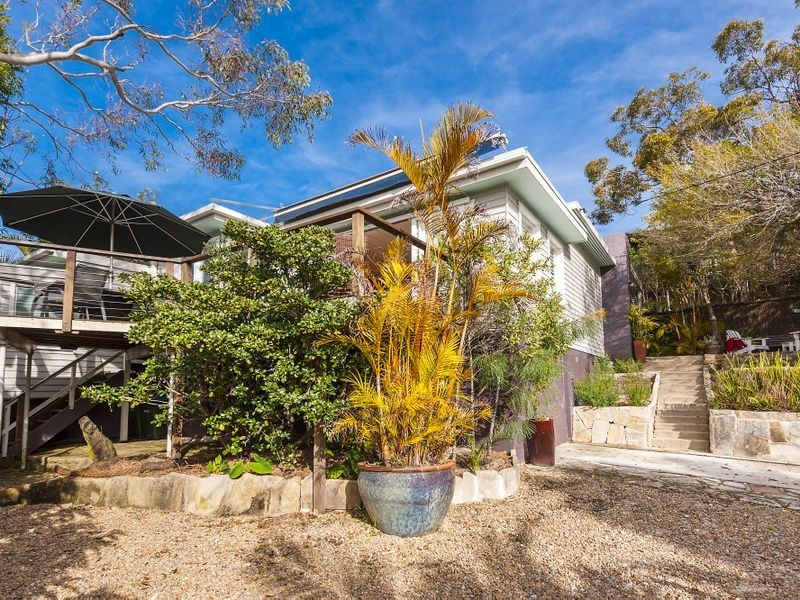 7 Ebor Road, Palm Beach NSW 2108