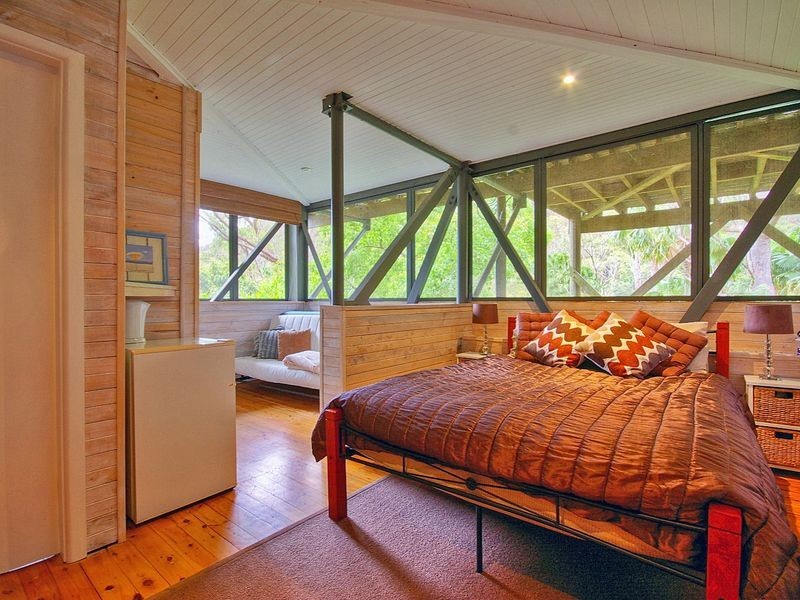 50 Monash Avenue, Great Mackerel Beach NSW 2108