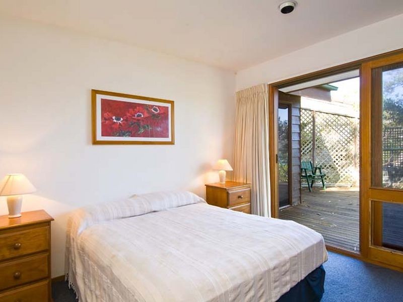 64 Sunrise Road, Palm Beach NSW 2108