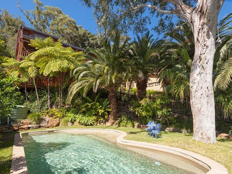 1042 Barrenjoey Road, Palm Beach NSW 2108