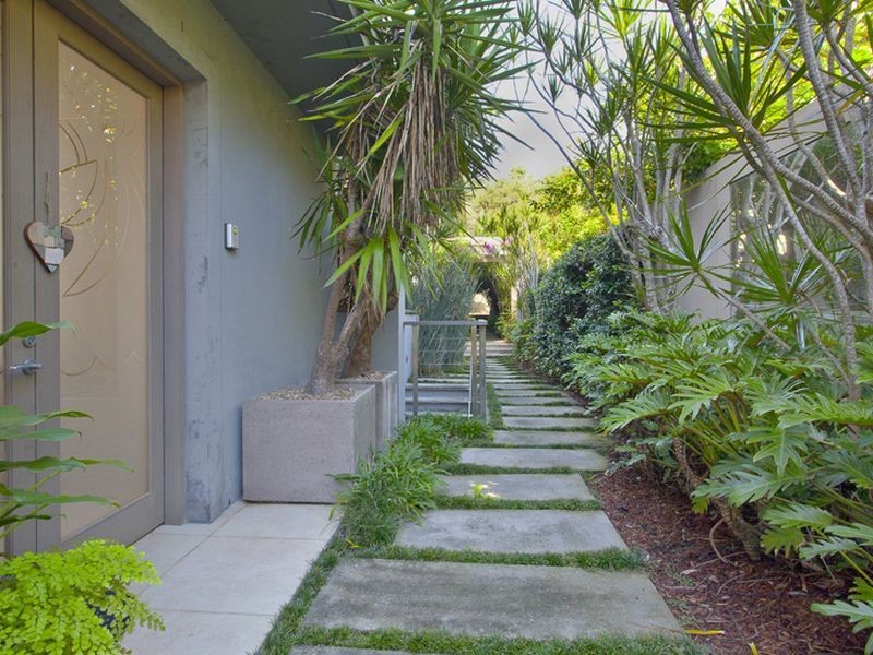 Villa 3/2 Ocean Place, Palm Beach NSW 2108