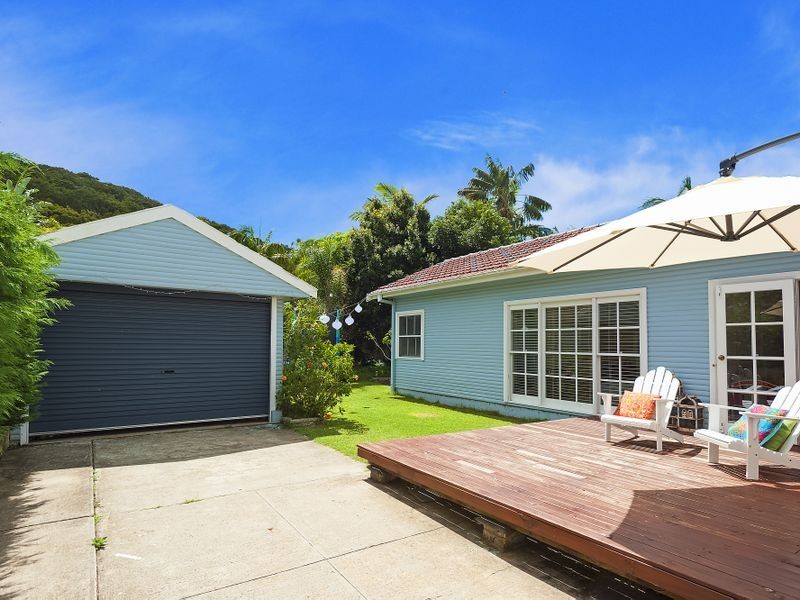 15 Currawong Avenue, Palm Beach NSW 2108