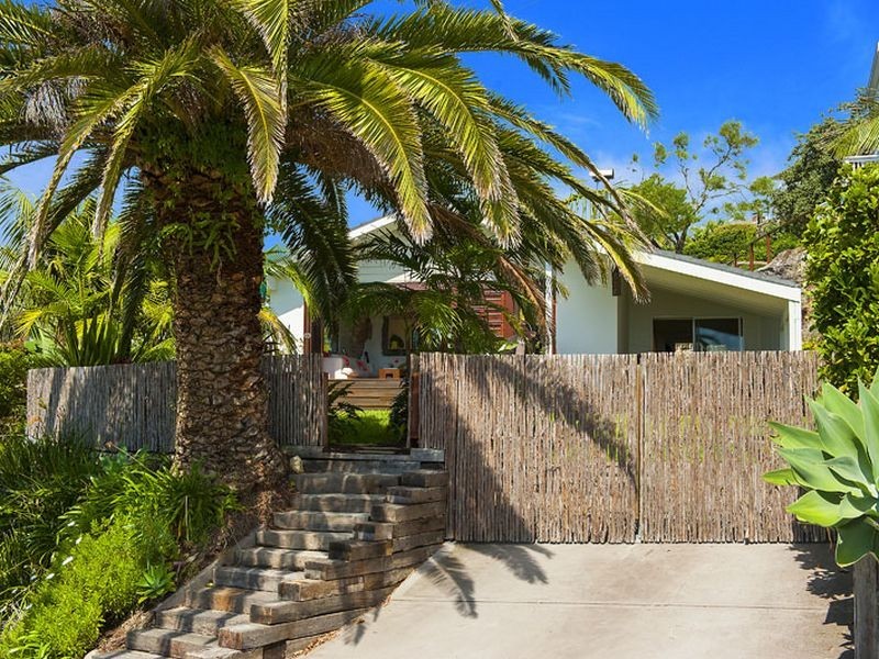 2 Pacific Road, Palm Beach NSW 2108