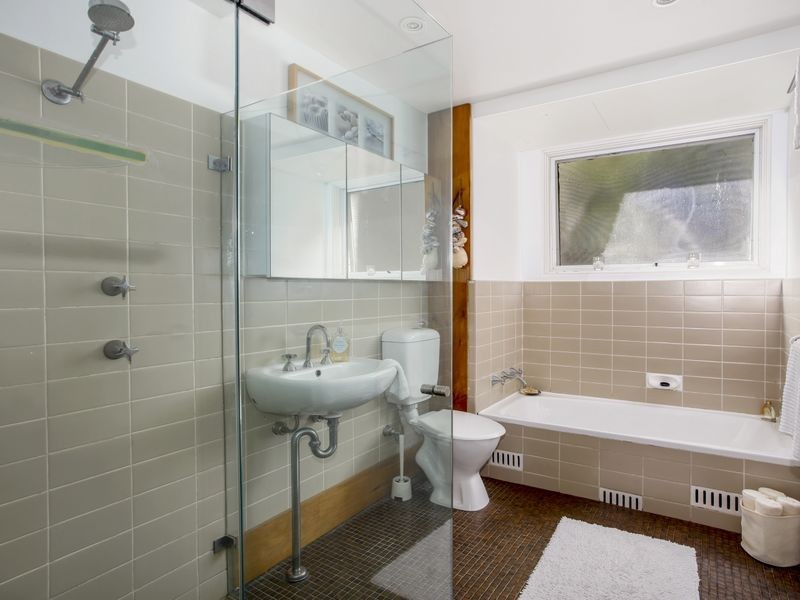 2/6 Queens Parade, Newport NSW 2106