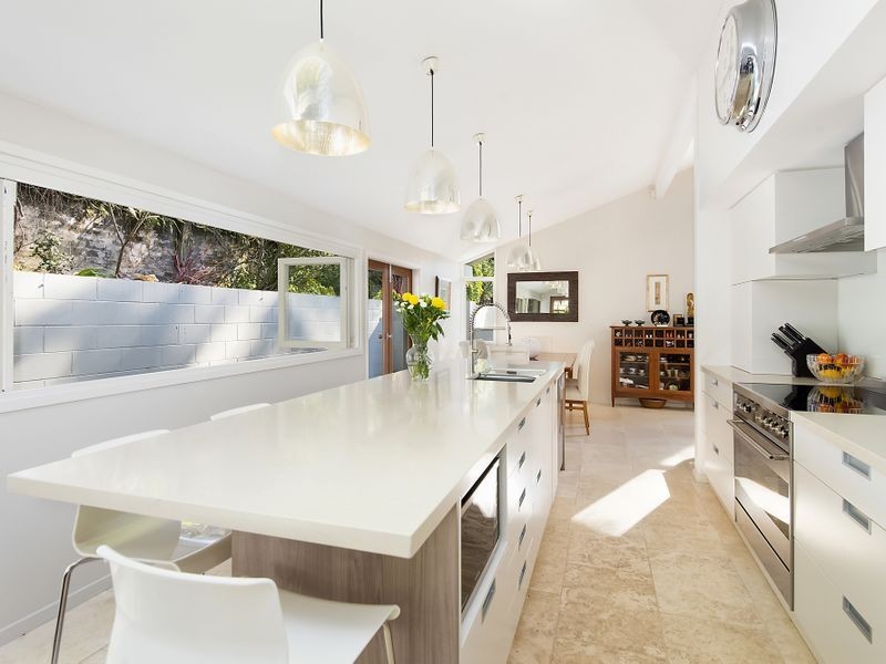 25 Kananook Avenue, Bayview NSW 2104