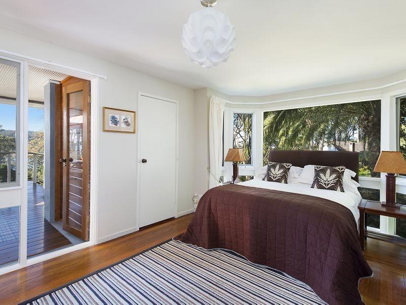 25 Kananook Avenue, Bayview NSW 2104