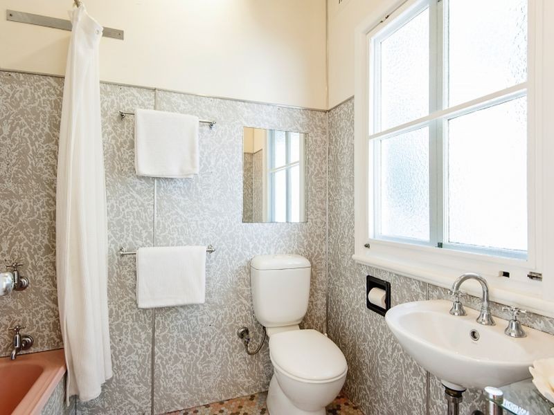 32 Coasters Retreat, Coasters Retreat NSW 2108