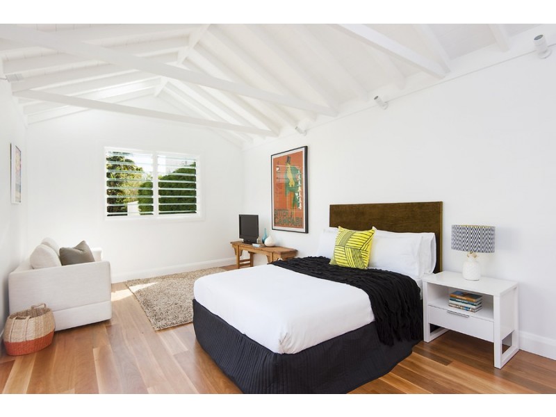 15 Currawong Avenue, Palm Beach NSW 2108