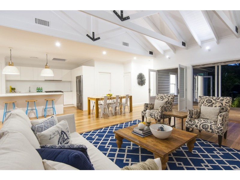 15 Currawong Avenue, Palm Beach NSW 2108