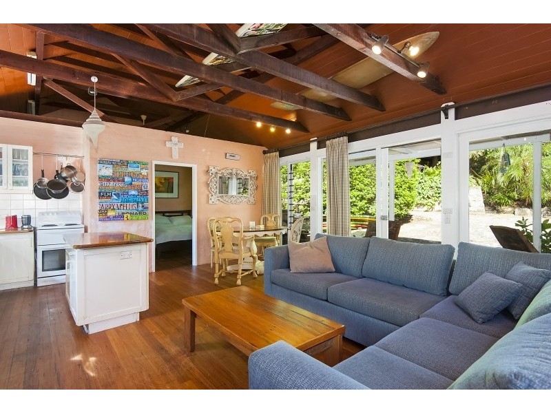 1001-1003 Barrenjoey Road, Palm Beach NSW 2108