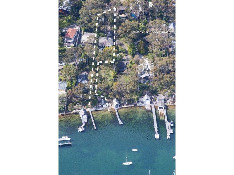 4 Paradise Avenue, Clareville NSW 2107