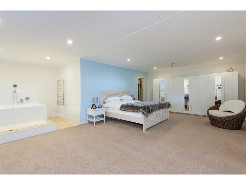 14 Ocean Road, Palm Beach NSW 2108