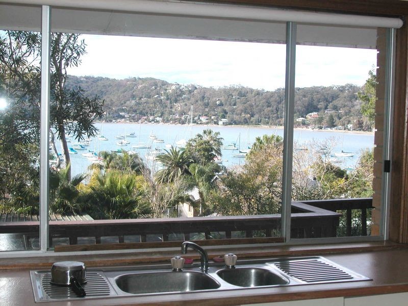 6 Careel Bay Crescent, Avalon NSW 2107