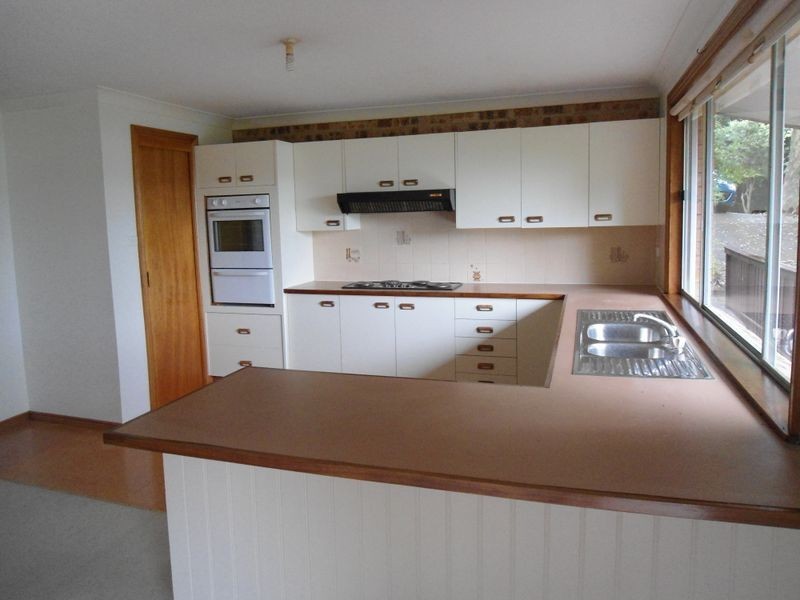 6 Careel Bay Crescent, Avalon NSW 2107