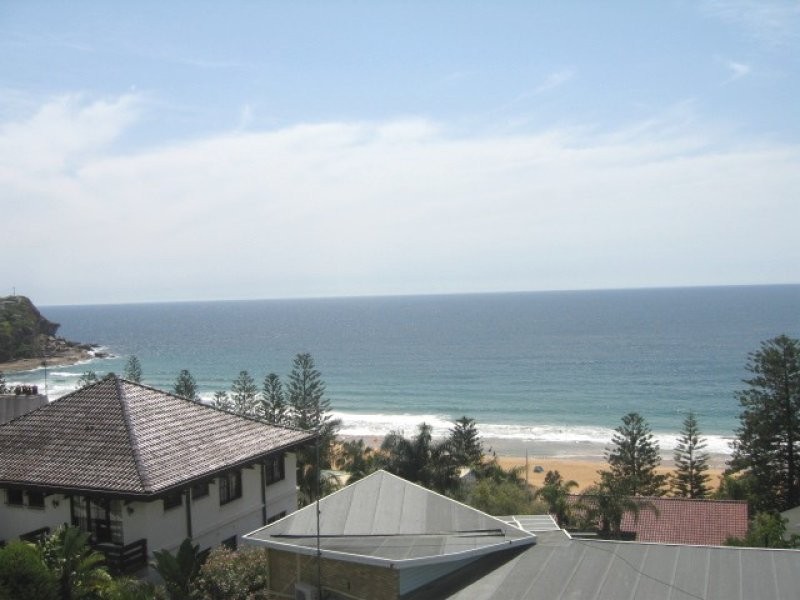 18 Surf Road, Whale Beach NSW 2107