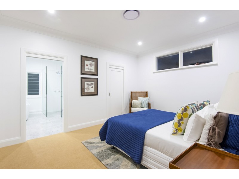 15 Currawong Avenue, Palm Beach NSW 2108