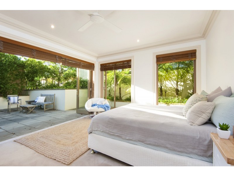 2/2 Ocean Place, Palm Beach NSW 2108