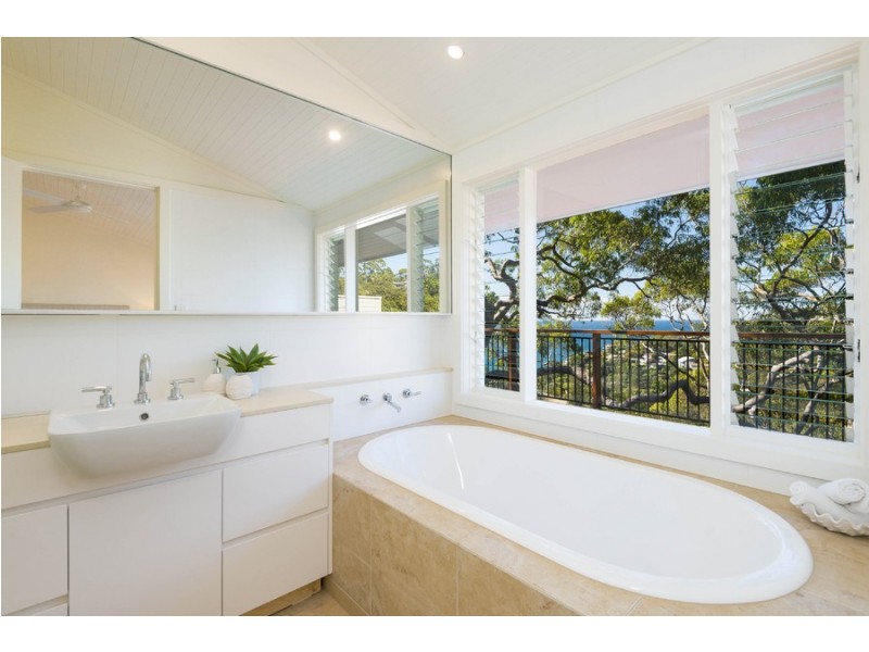 111 Pacific Road, Palm Beach NSW 2108