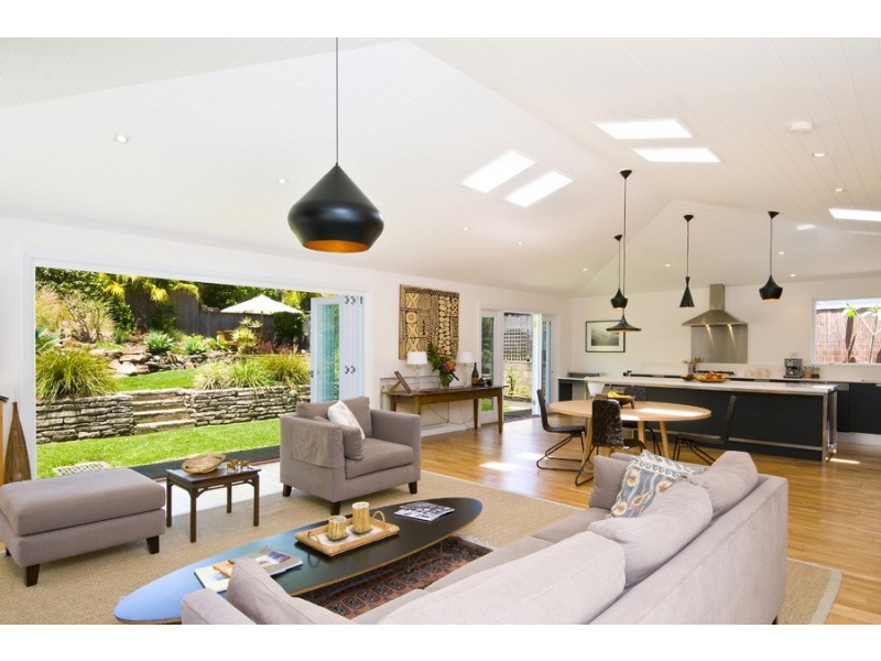 17 Ebor Road, Palm Beach NSW 2108