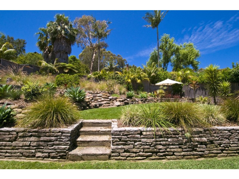 17 Ebor Road, Palm Beach NSW 2108