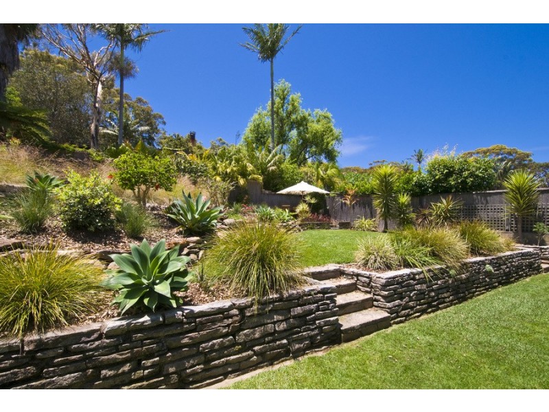 17 Ebor Road, Palm Beach NSW 2108