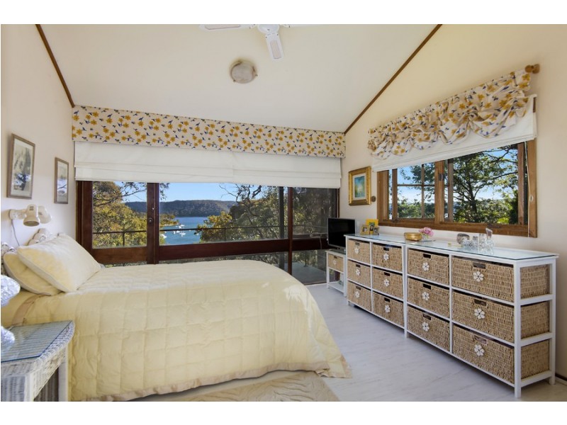 6A Surf Road, Whale Beach NSW 2107