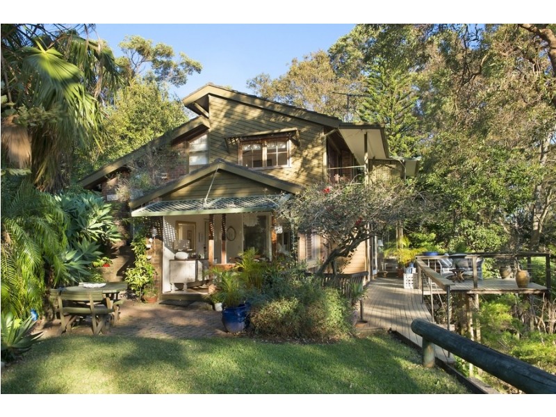 6A Surf Road, Whale Beach NSW 2107