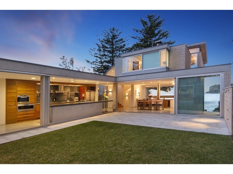 11 Marine Parade, Avalon Beach NSW 2107