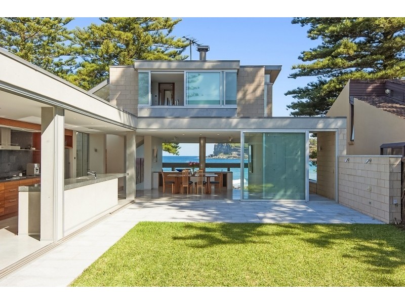 11 Marine Parade, Avalon Beach NSW 2107