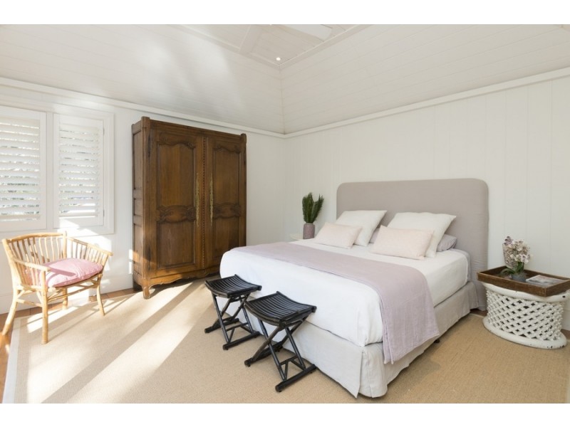 10 Currawong Avenue, Palm Beach NSW 2108