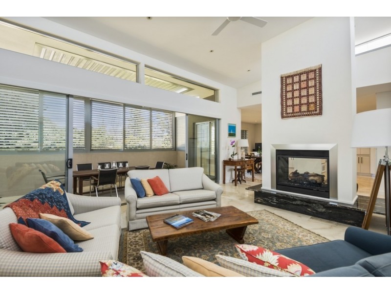 2/24-26 Golf Avenue, Mona Vale NSW 2103