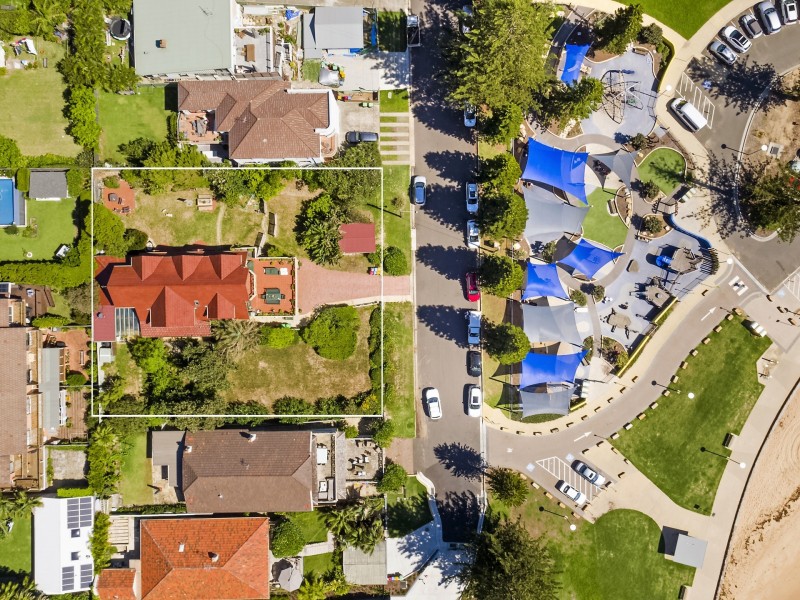 9-11 Birdwood Avenue, Collaroy NSW 2097