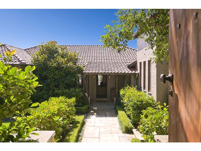 69 Pacific Road, Palm Beach NSW 2108