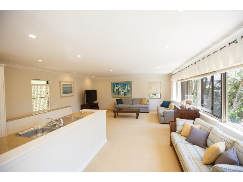 1096 Barrenjoey Road, Palm Beach NSW 2108