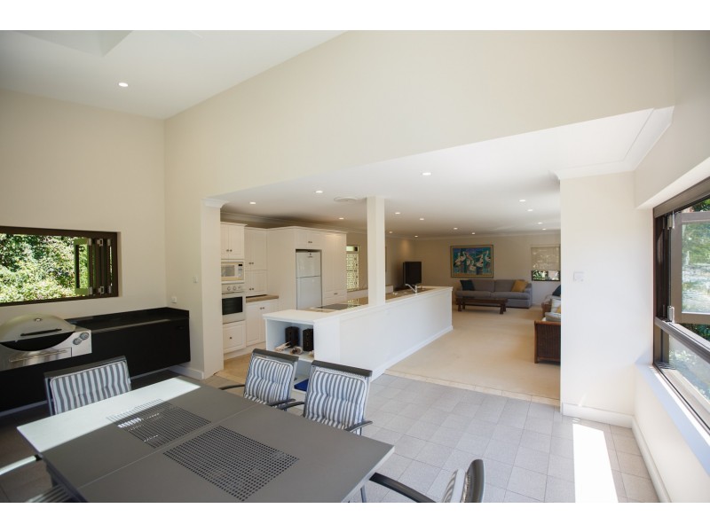 1096 Barrenjoey Road, Palm Beach NSW 2108