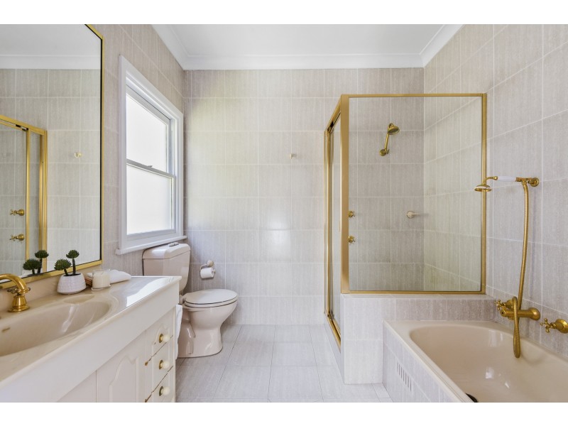 1 Livistona Lane, Palm Beach NSW 2108