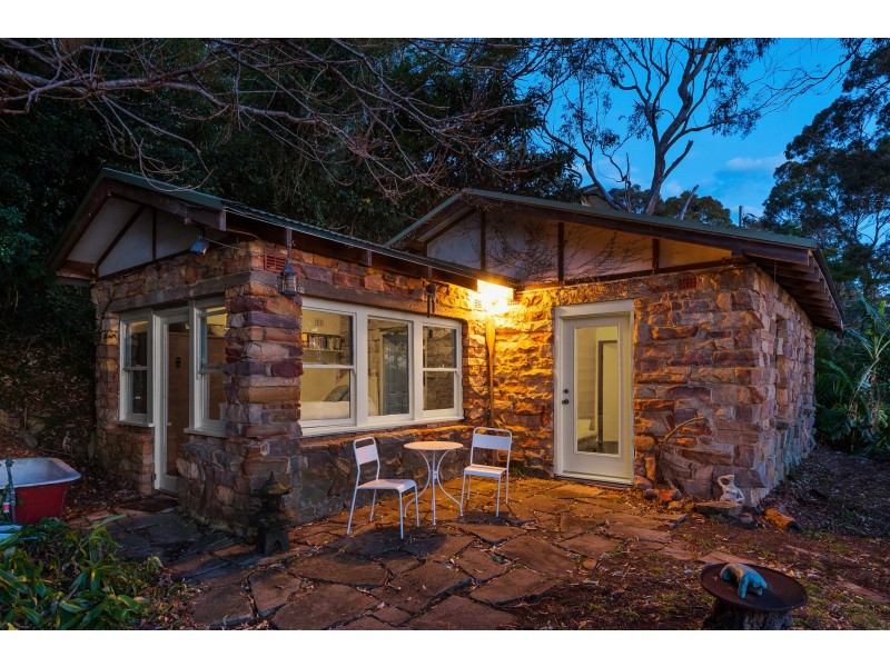 2B Surf Road, Palm Beach NSW 2108