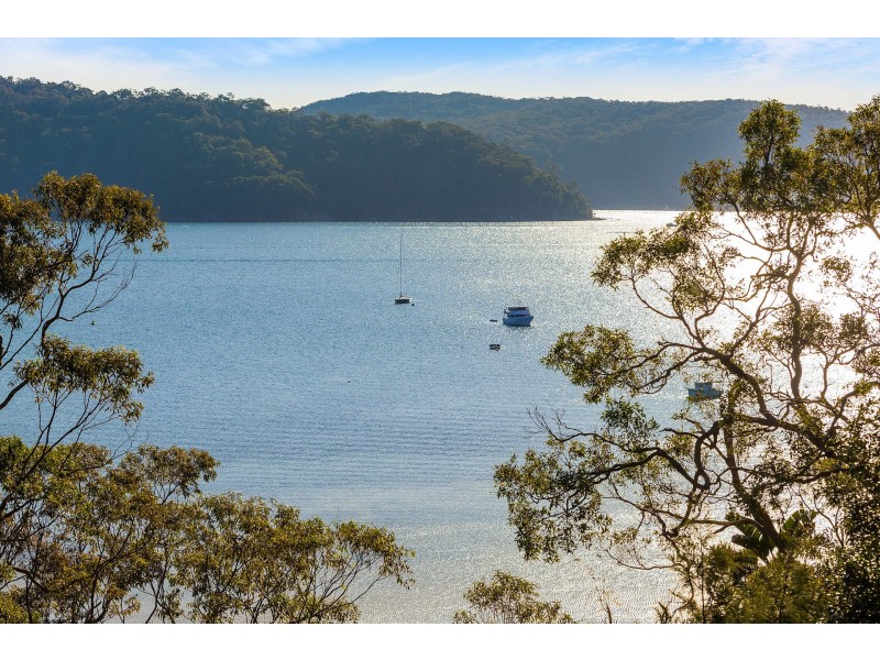 2B Surf Road, Palm Beach NSW 2108