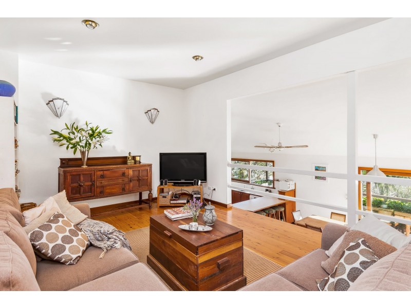 2B Surf Road, Palm Beach NSW 2108